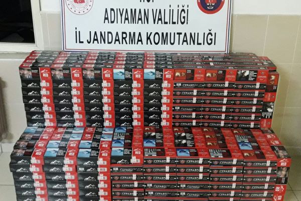 Bandrolsüz makaronlar ele geçirildi