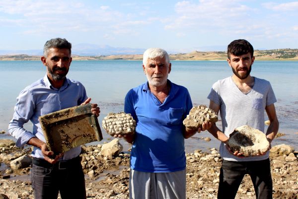  Baraj suları çekilince köylüler buldu