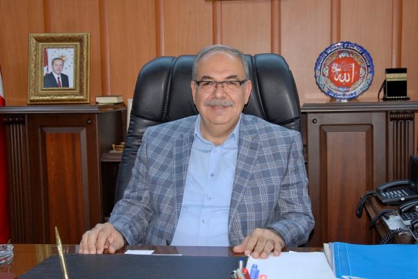 BAŞKAN KUTLU’DAN ‘DÜNYA TİYATROLAR GÜNÜ’ MESAJI