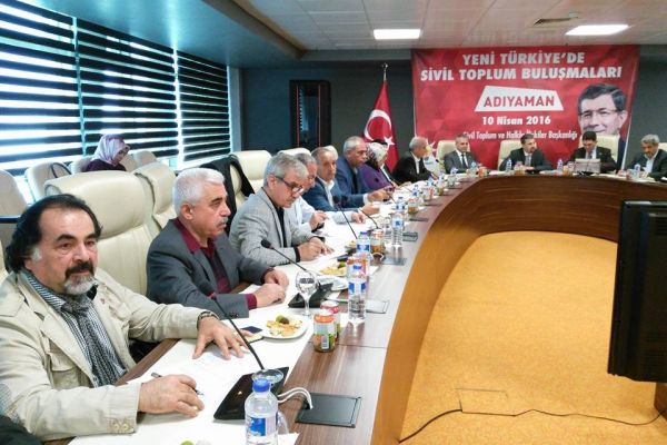 Başkan Öner, “AK Partinin Yeni Anayasa Çalışmalarını Destekliyorum”
