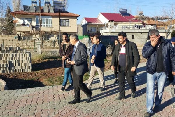 Başkan Özdemir, Botanik Parkta İnceleme Yaptı