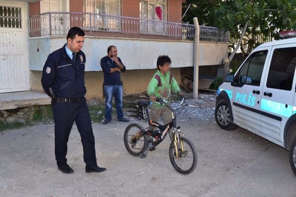 Suriye Uyruklu Küçük Hırsızlar Kaçamadı