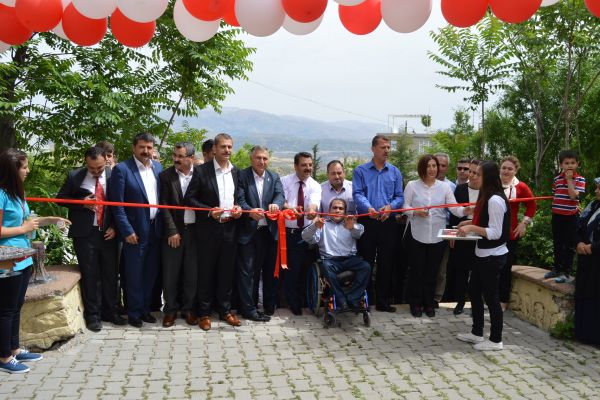 BESNİ’DE KERMES, BÜYÜK İLGİ GÖRDÜ