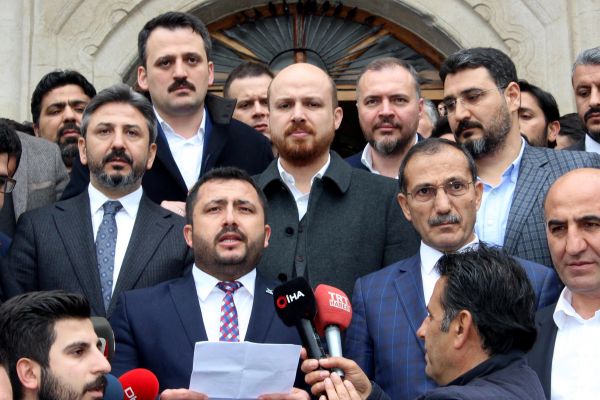 Bilal Erdoğan Yeni Zelanda'daki saldırıda ölenler için gıyabi cenaze namazına katıldı