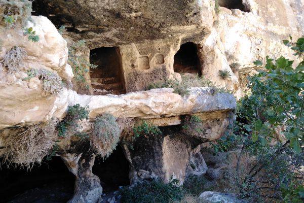 Bin 800 yıllık tripleks mağaralara ilk kez girildi