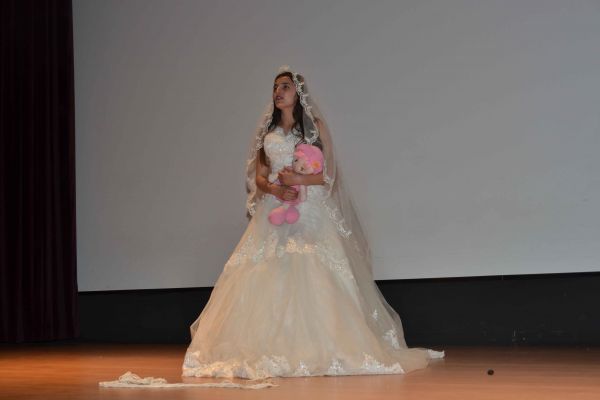 ‘Bir Kaburga Sancısı’ Tiyatrosu Sahnelendi