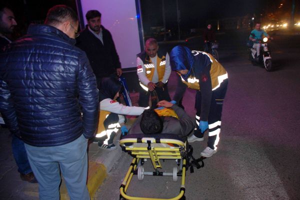 Bisiklete Çarpıp Kaçtı