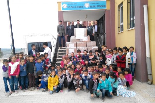 Bornova’dan, Kahta’ya Kitap Yardımı