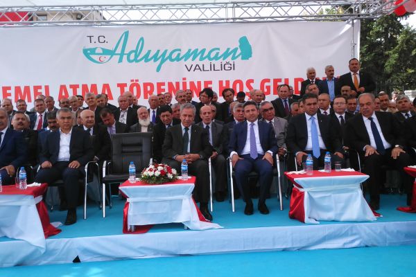 Bülent Arınç Adıyaman'da