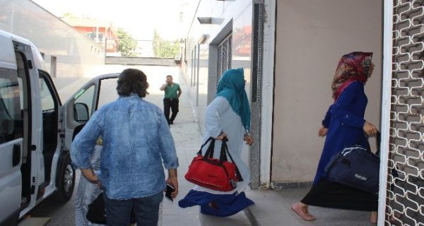 Bylock kullanan FETÖ/PDY zanlıları adliyeye sevk edildi