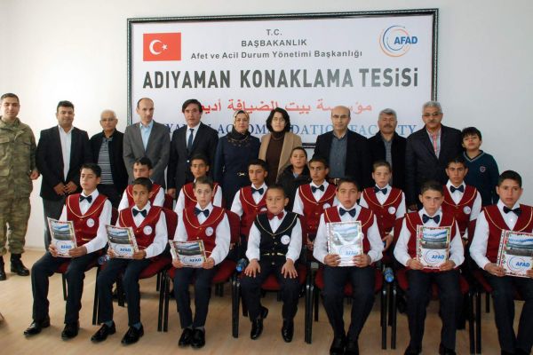 Çadırkent Korosu Cumhurbaşkanlığı Külliyesi'ndeki Konsere Hazırlanıyor