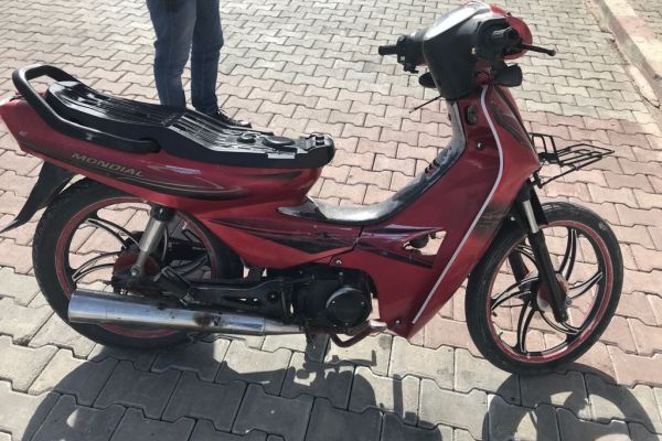 Çalıntı motosikletle yakalanan şahıs gözaltına alındı
