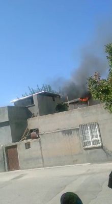 Çatı yangını paniğe neden oldu