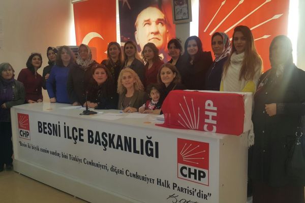 CHP Besni Kadın Kolları Başkanı Peyker oldu