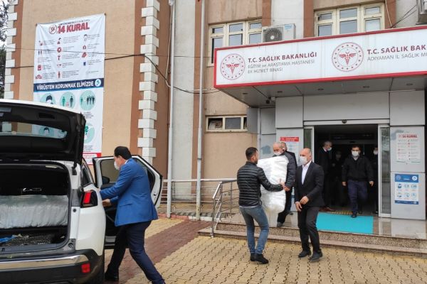CHP’den Sağlık Müdürlüğüne bin adet koruyucu tulum