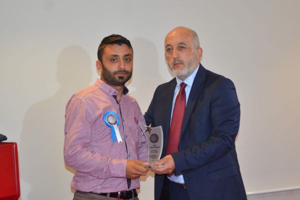 Cihan Kizir'e Yılın Basın Ödülü Verildi