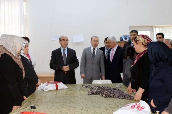 DEMİRTAŞ’TAN, ÇOCUK GELİŞİM MERKEZİ'NE ZİYARET 