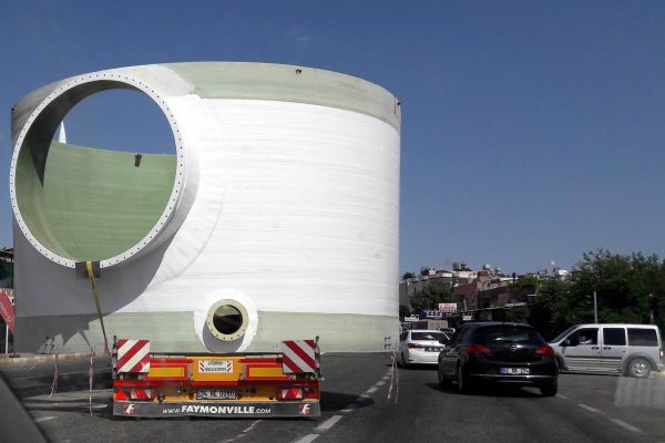 Devası Endüstriyel Ekipman Trafikte İlerledi