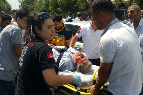 Direksiyon başında epilepsi nöbeti geçirdi