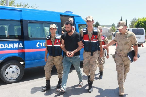 Dolandırıcılık iddiası ile 1 kişi gözaltına alındı