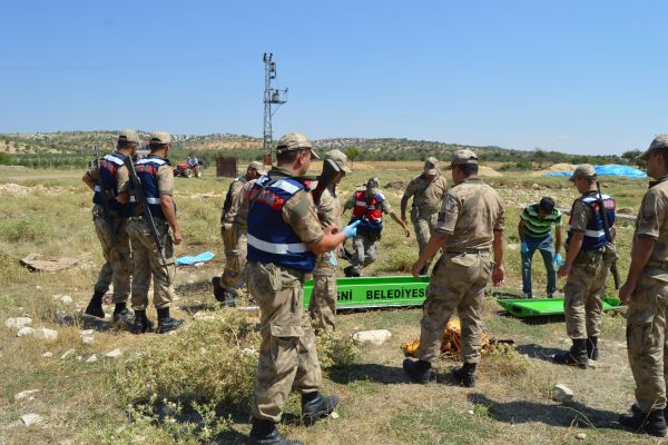 Düşen uçağın pilotu 27 kilometre uzaklıkta bulundu