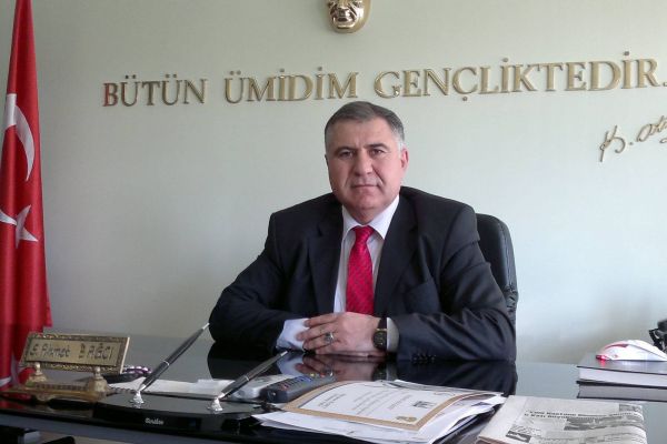ESKRİMCİLER ULUSLAR ARASI ŞAMPİYONALARA KATILACAK