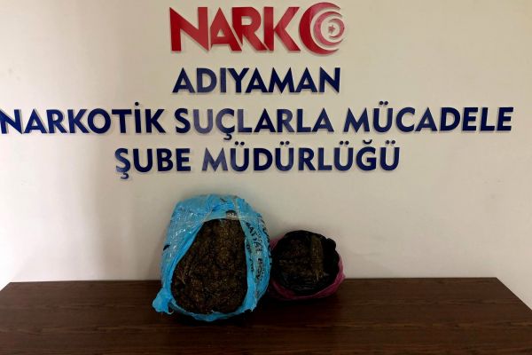 Esrar maddesi ele geçirildi