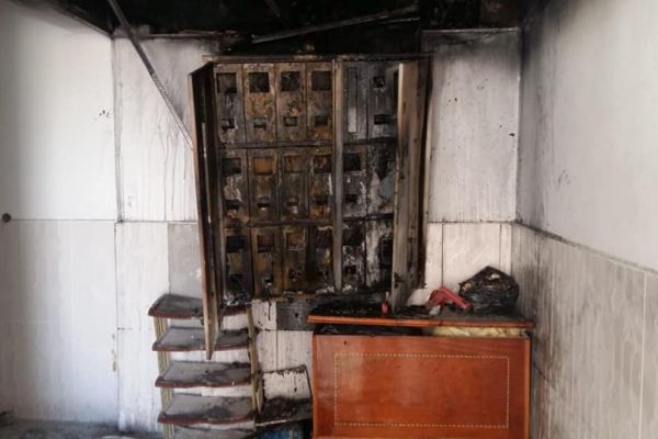 Evde çıkan yangın paniğe neden oldu