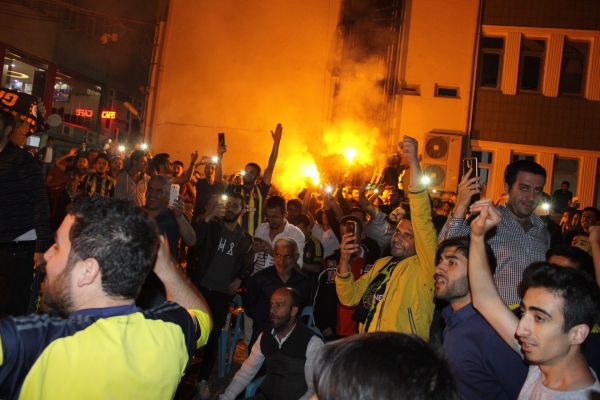 Fenerbahçe’nin Avrupa Şampiyonu olması Adıyaman’da coşkuyla kutlandı