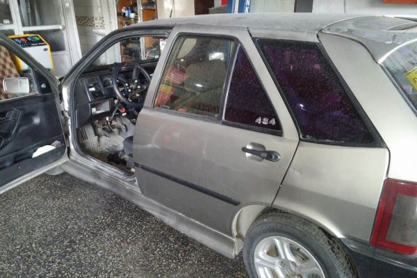 Gazetecinin Otomobilini Çalmak İstediler