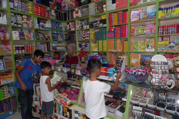 Gölbaşı İlçesinde Kırtasiyeciler Sezonu Açtı