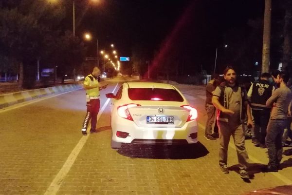 Gölbaşı ilçesinde trafik ve asayiş uygulamaları devam ediyor