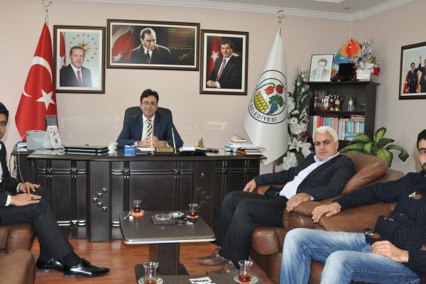 GÖNÜLLÜLER DERNEĞİ'NDEN BAŞKAN KORKUT'A ZİYARET