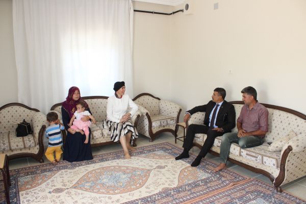 Haberi yapılan aile ev sahibi oldu