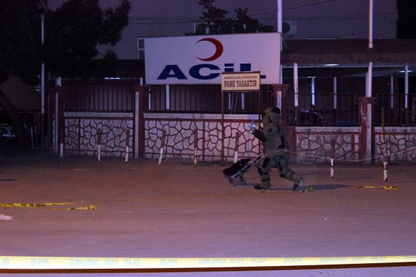 HASTANE ACİLİNDE BOMBA ALARMI..!