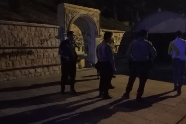 İhbar edilen şüpheli gençler incelendi