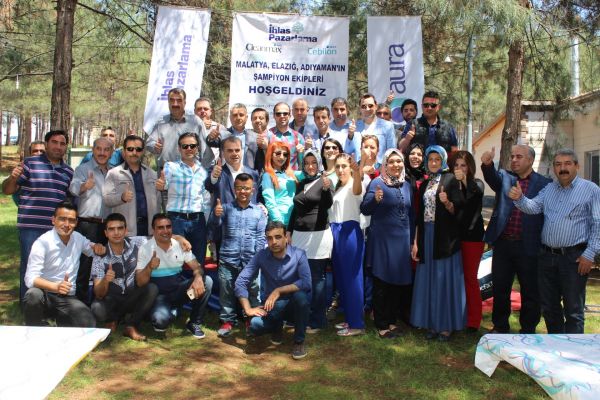 İhlas Pazarlama motivasyon toplantısı yapıldı