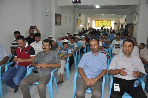 İKBAL-DER, Öğrenci Kur’an Halkaları Yıl Sonu Programı Düzenledi