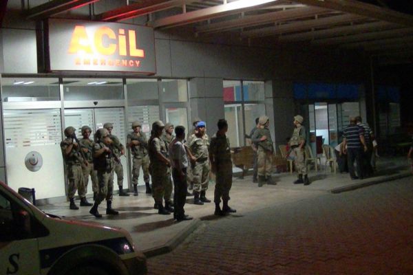 iki ayrı kavga: 15 yaralı