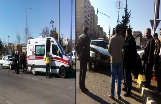 İki Otomobil Çarpıştı: 1 Yaralı