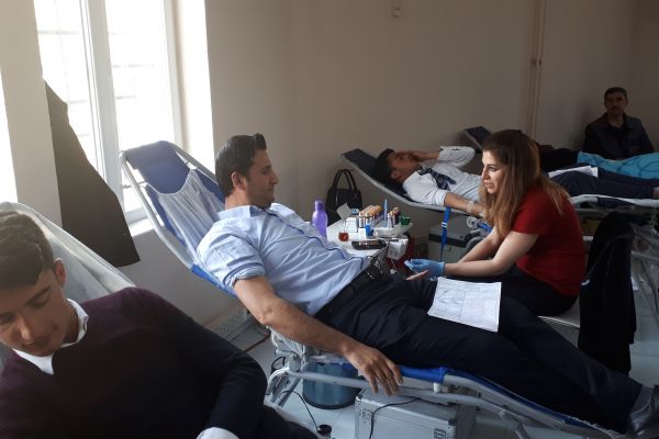 İmam Hatip Lisesinden kan bağışı kampanyası