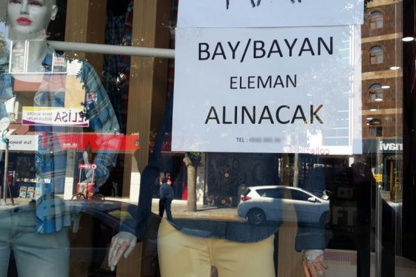 İş çok eleman yok