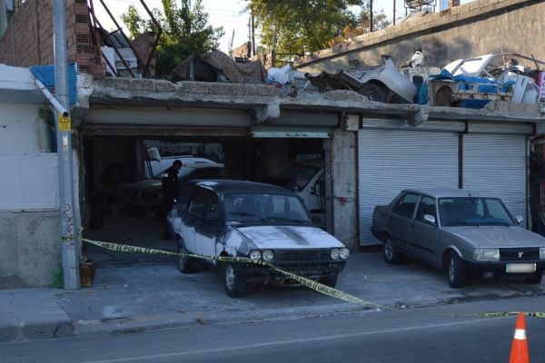 İş yerine silahlı saldırı: 1 yaralı