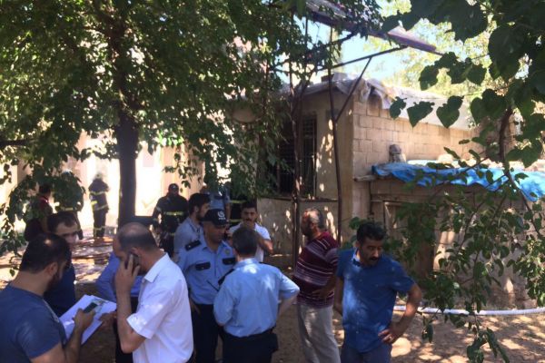 İşitme engelli adam yanarak öldü