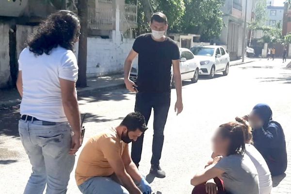 İzin gününde 3 hırsızlık şüphelisini yakaladı