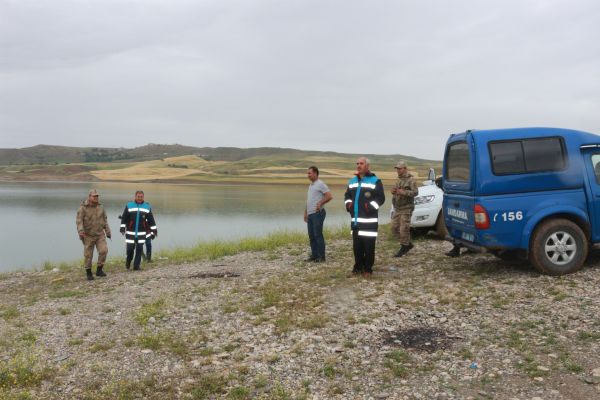 Jandarma ekipleri av yasağına uymayanlara göz açtırmıyor