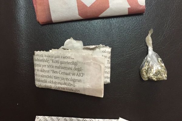 Jandarma ekipleri uyuşturucu kullanan ve satanlara göz açtırmıyor