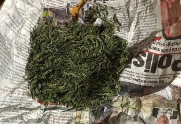 Jandarma ekipleri uyuşturucuya geçit vermiyor