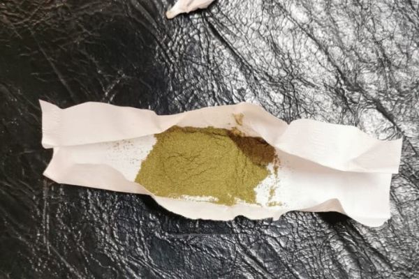 Jandarma ekipleri uyuşturucuya geçit vermiyor