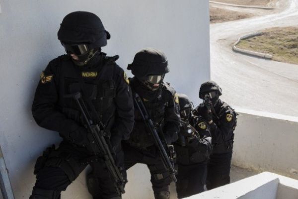 Jandarma ekiplerinden uyuşturucu operasyonu